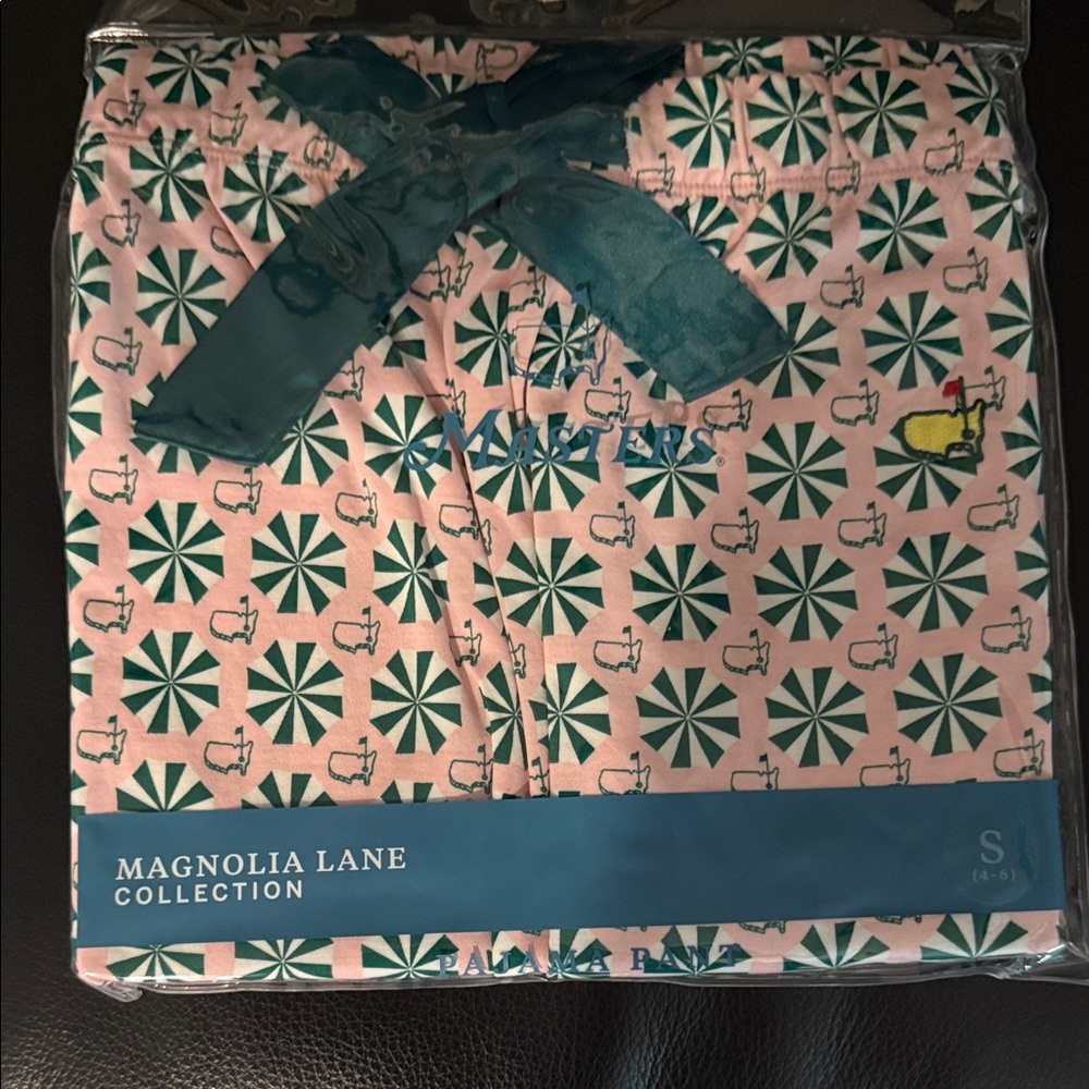 Magnolia Lane Girls Pink & Green Printed Pajama Set